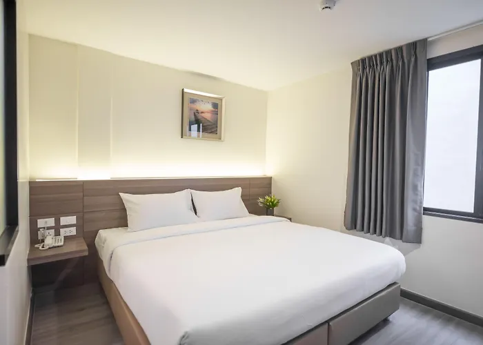 Sovereign Group At Pratunam 호텔 3*