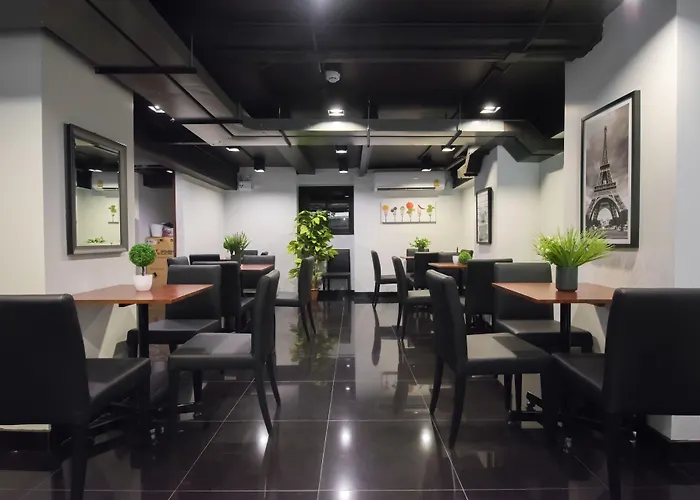 Sovereign Group At Pratunam 호텔 3*