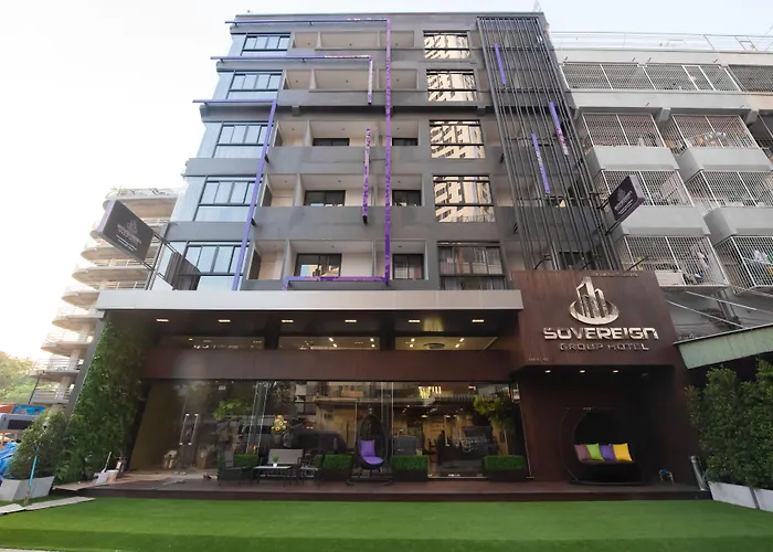 Sovereign Group At Pratunam 3*